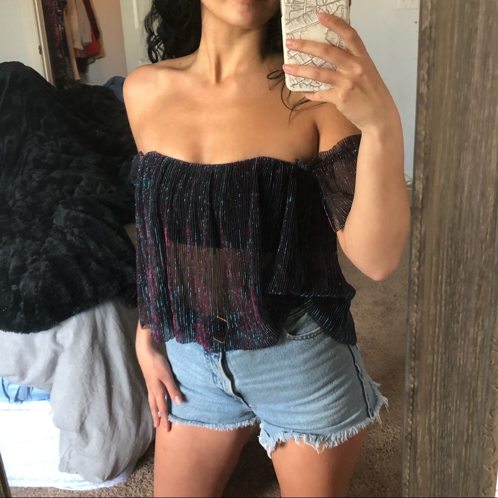 Urban Outfitters Off the Should Top